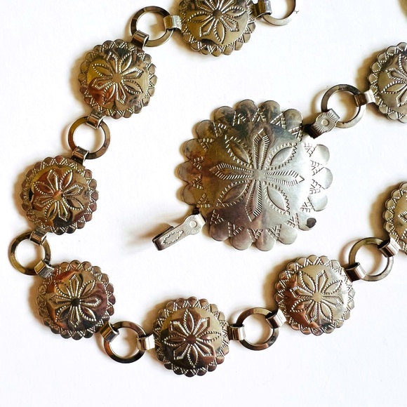 Vintage Accessories - VTG Silver Concho Belt